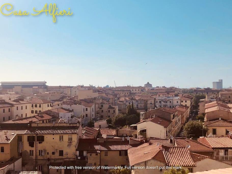 Casa Alfieri-Graziosa Mansarda In Centro A Livorno Lägenhet Exteriör bild